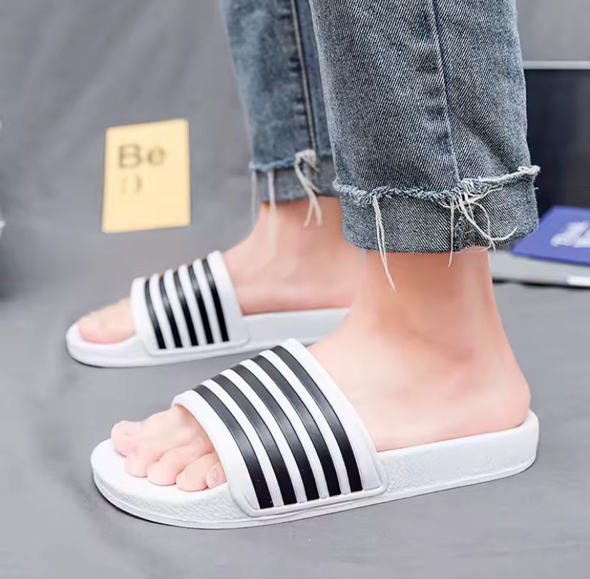 CHANCLAS TOKIO